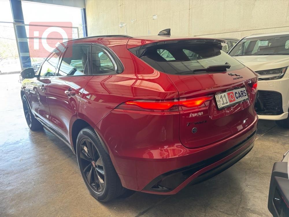 جاگوار F-Pace